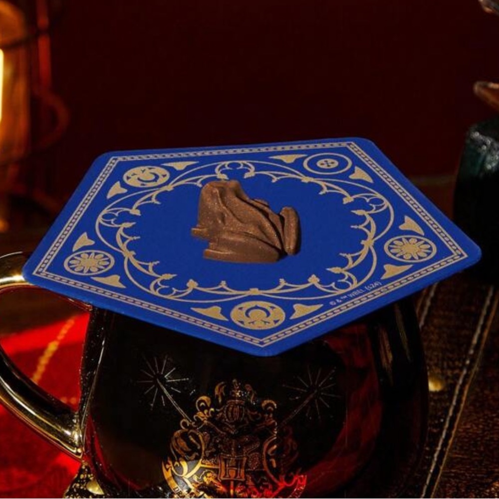 NWT Harry Potter Chocolate Frog Silicone Mug Lid - Picture 2 of 4